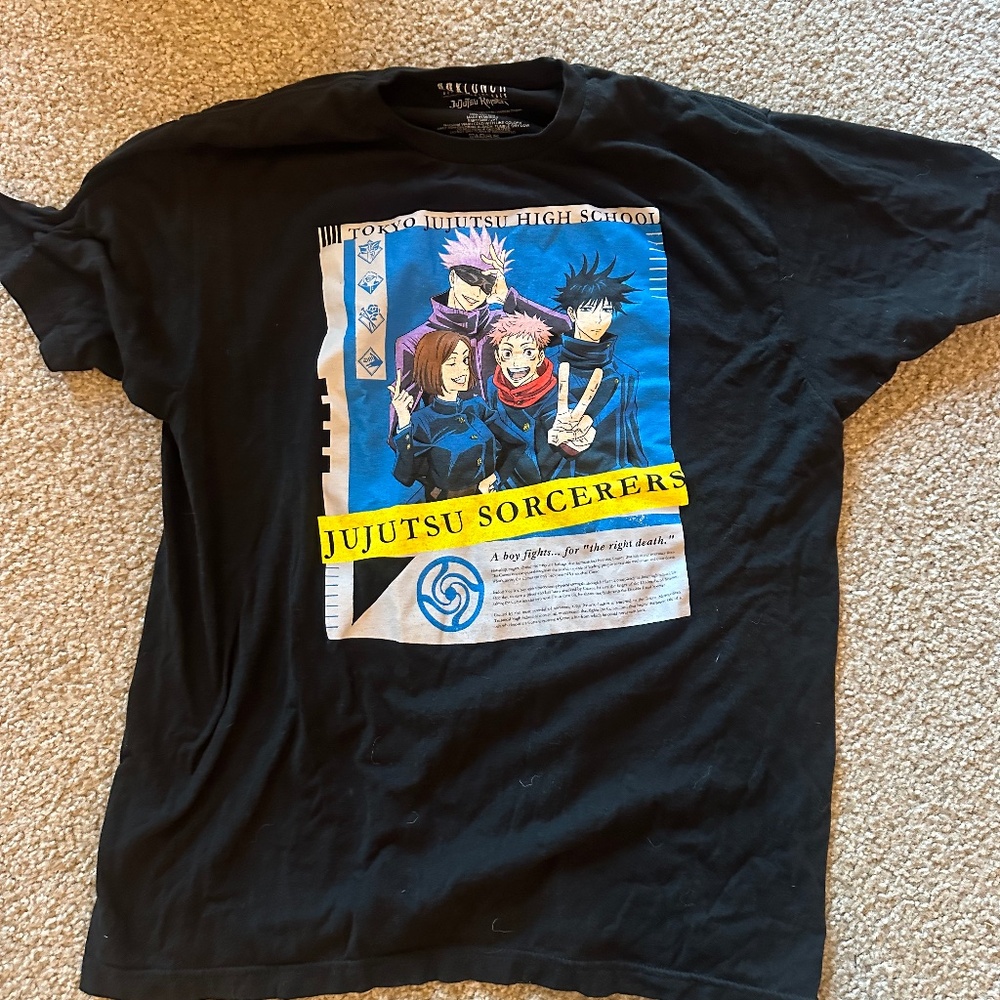 Jujutsu Sorcerers T-shirt (Size XL)